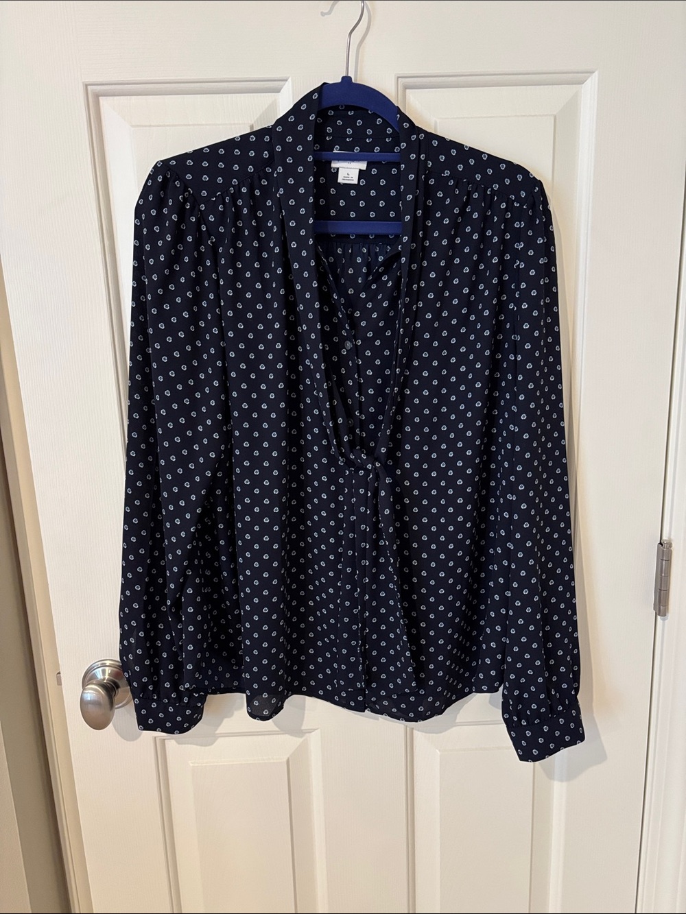 J. Crew Navy Blue V-Neck Blouse with White and green Dot Print woman’s large